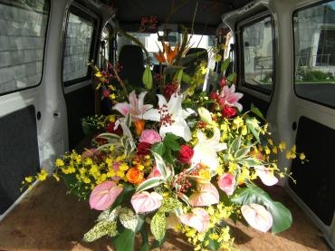 1周年記念お祝のお花・犬山市｜「花の香花園」　（愛知県犬山市の花キューピット加盟店 花屋）のブログ