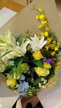 退職お祝いの花束です(≧∇≦)｜「花の香花園」　（愛知県犬山市の花キューピット加盟店 花屋）のブログ