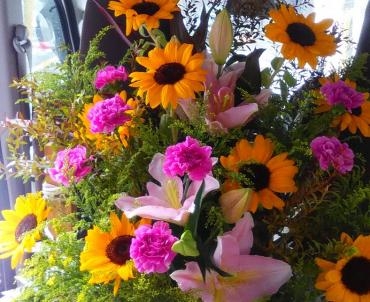 演台のお花♪｜「花の香花園」　（愛知県犬山市の花キューピット加盟店 花屋）のブログ