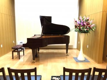 犬山市「深音の館」様　でピアノの演奏会です(≧∇≦)｜「花の香花園」　（愛知県犬山市の花キューピット加盟店 花屋）のブログ