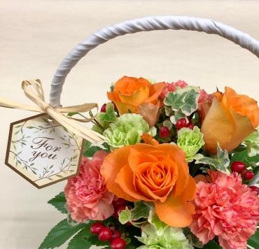 御祝のアレンジメントです♪｜「花の香花園」　（愛知県犬山市の花キューピット加盟店 花屋）のブログ