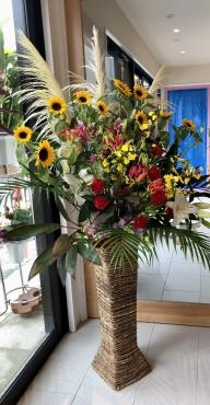 御祝スタンド花です｜「花の香花園」　（愛知県犬山市の花キューピット加盟店 花屋）のブログ
