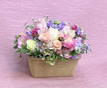 御祝アレンジメントです(^^♪｜「花の香花園」　（愛知県犬山市の花キューピット加盟店 花屋）のブログ