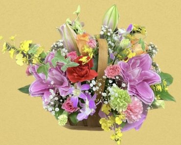 ピンク系のお花をお入れした母の日アレンジメントです(^^)/｜「花の香花園」　（愛知県犬山市の花キューピット加盟店 花屋）のブログ