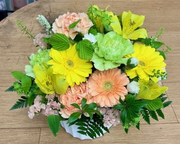 ペットの御供アレンジメントです。｜「花の香花園」　（愛知県犬山市の花キューピット加盟店 花屋）のブログ