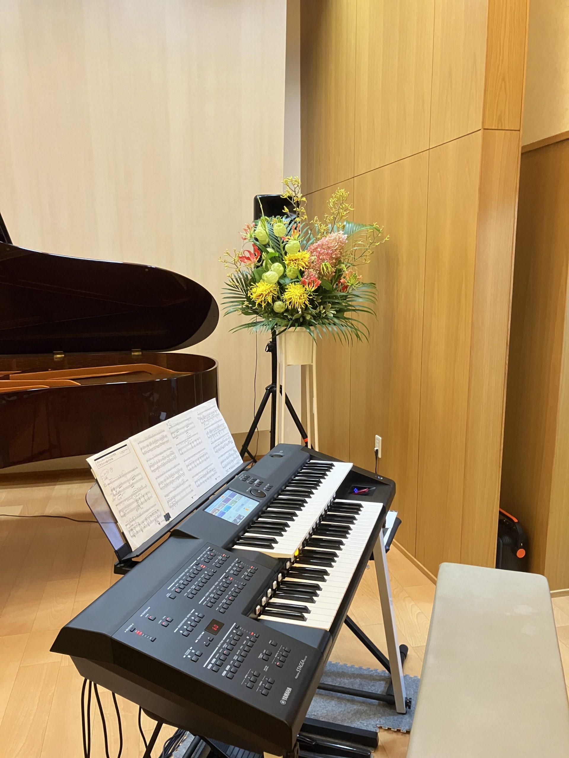 御祝スタンド花です(^^)/｜「花の香花園」　（愛知県犬山市の花キューピット加盟店 花屋）のブログ