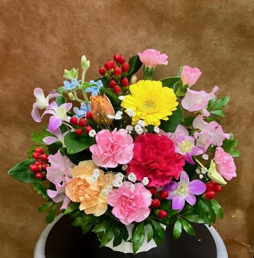 晋山式の際、受付に飾らせていただきましたアレンジメントです(^^)/｜「花の香花園」　（愛知県犬山市の花キューピット加盟店 花屋）のブログ